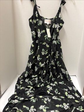 Audrey Parks from Francesca’s Closet Floral Midi Dress New with Tags
